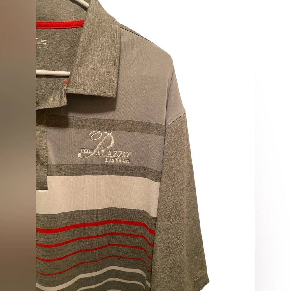 Nike‎ Golf Dri Fit Men's Polo. Size XXL. The Palazzo Las Vegas logo.